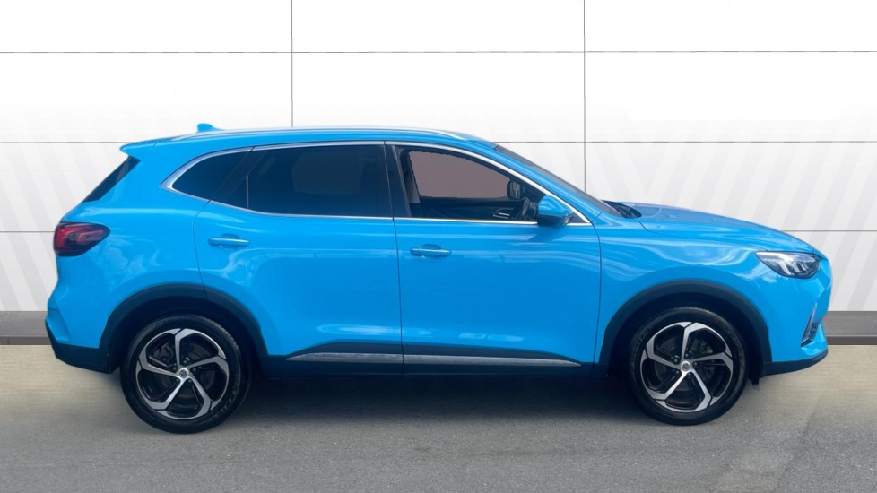 MG HS 1.5 T-GDI Trophy 5dr DCT Petrol Hatchback - Image 5