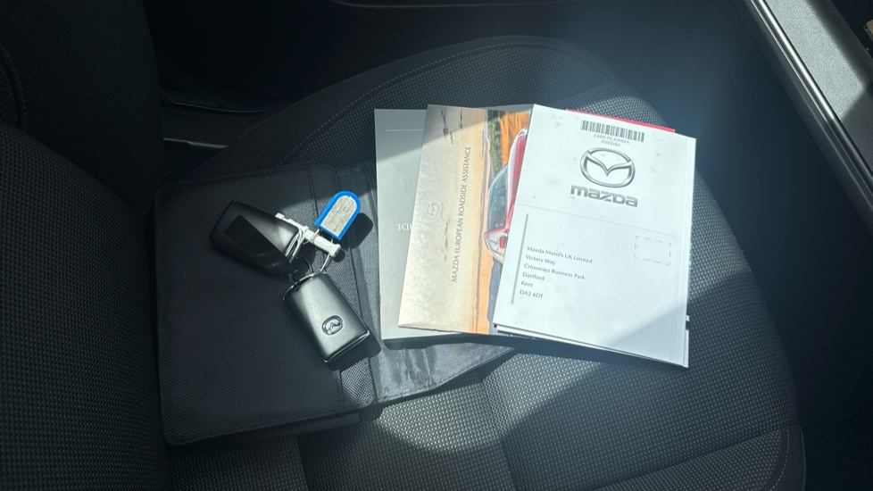 Mazda CX-30 2.0 e-Skyactiv G MHEV SE-L Lux 5dr Petrol Hatchback - Image 9