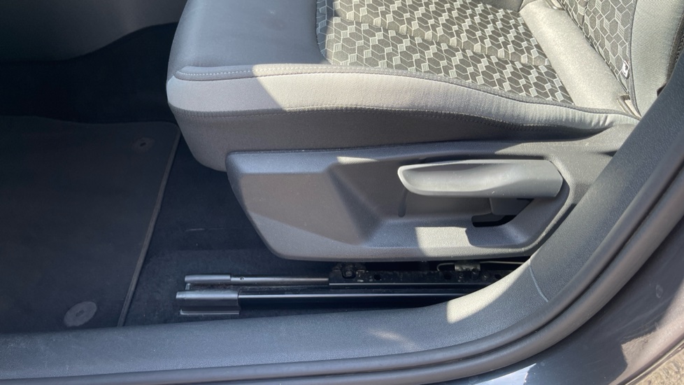Audi A1 30 TFSI 110 Sport 5dr Petrol Hatchback - Image 31