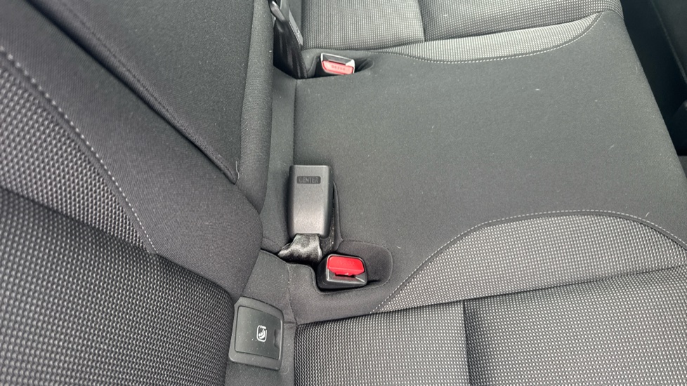 Mazda CX-30 2.0 e-Skyactiv G MHEV SE-L Lux 5dr Petrol Hatchback - Image 29