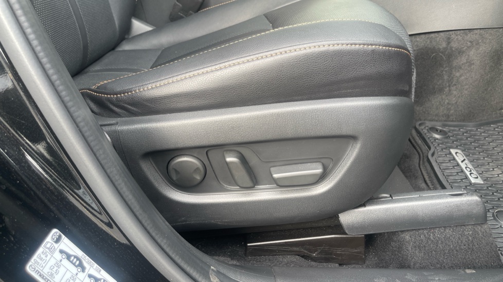 Mazda CX-60 2.5 PHEV Homura 5dr Auto [Conv/DAP/Pan Roof] Estate - Image 48