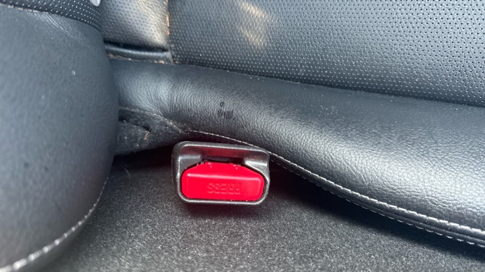 Mazda MX-5 1.5 [132] Sport 2dr Petrol Convertible - Image 17