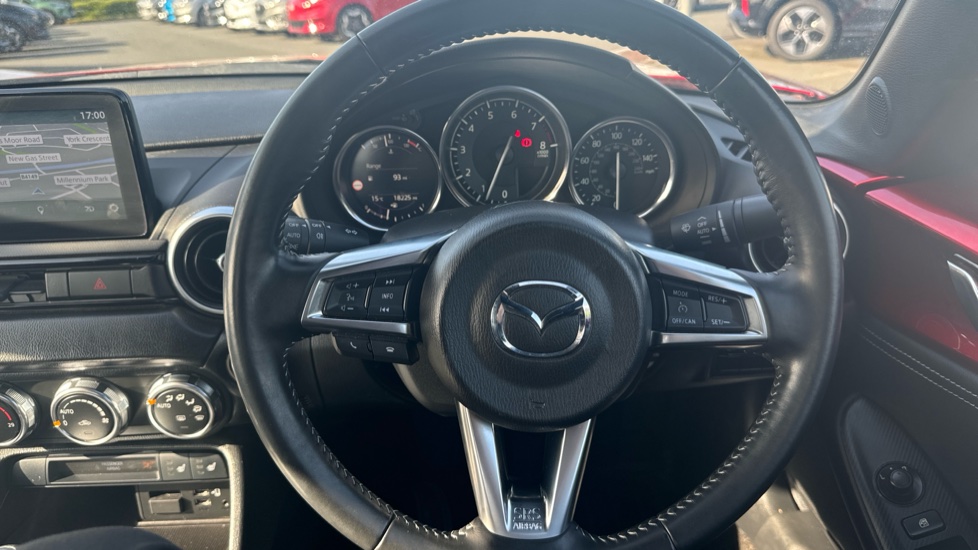 Mazda MX-5 1.5 [132] Sport 2dr Petrol Convertible - Image 25