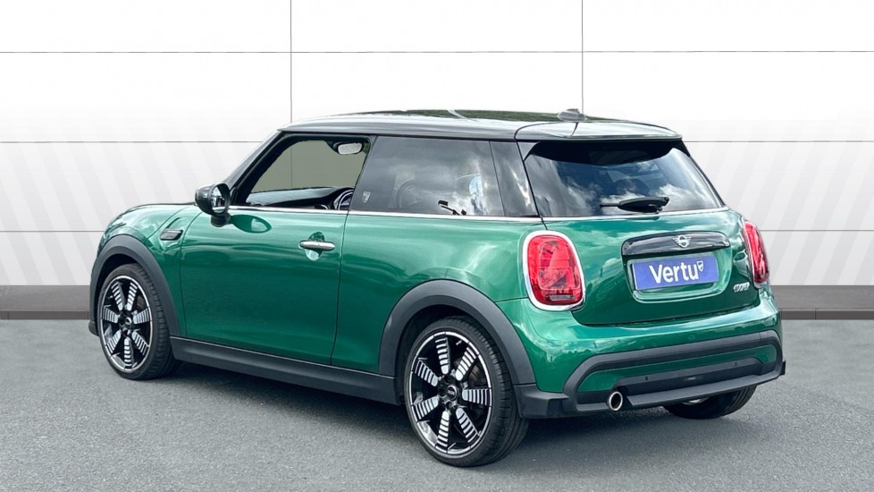 MINI Hatchback 1.5 Cooper Exclusive 3dr Petrol Hatchback - Image 2