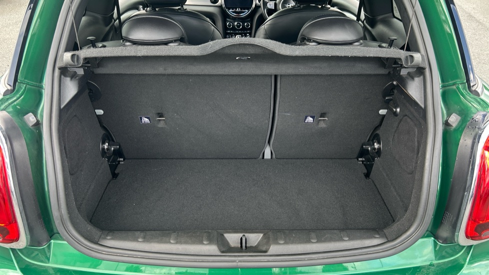 MINI Hatchback 1.5 Cooper Exclusive 3dr Petrol Hatchback - Image 4