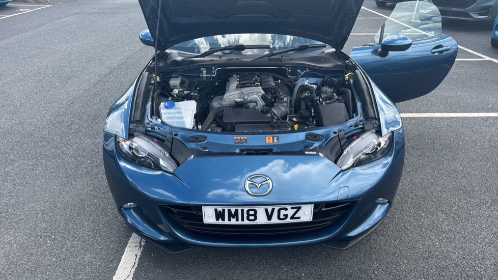 Mazda MX-5 1.5 SE 2dr Petrol Convertible - Image 10