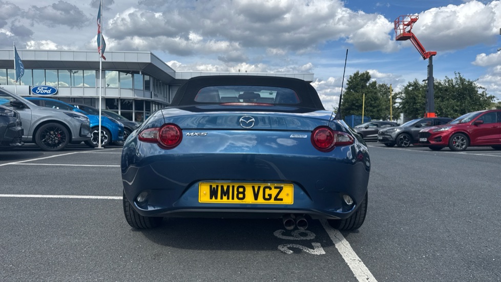Mazda MX-5 1.5 SE 2dr Petrol Convertible - Image 25