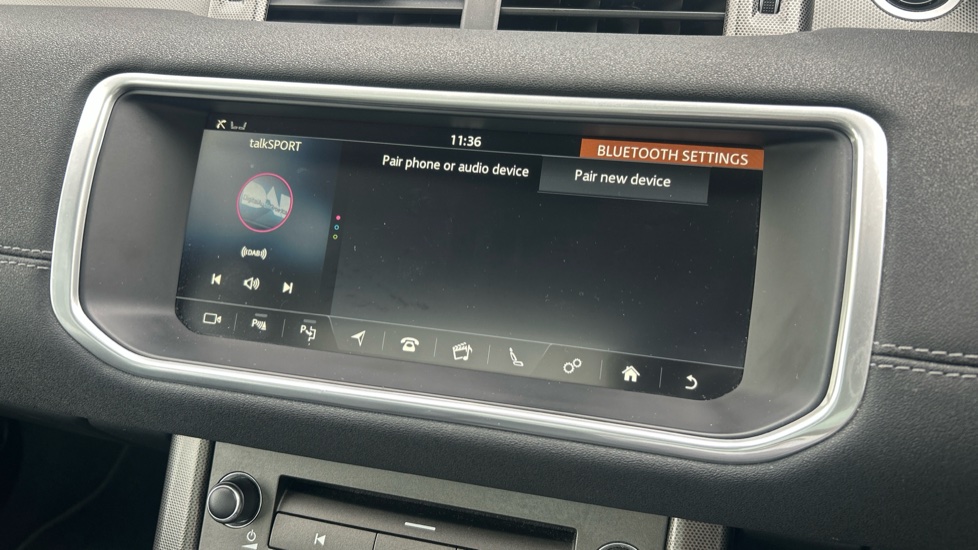 Land Rover Range Rover Evoque 2.0 SD4 HSE Dynamic 5dr Auto Diesel Hatchback - Image 38