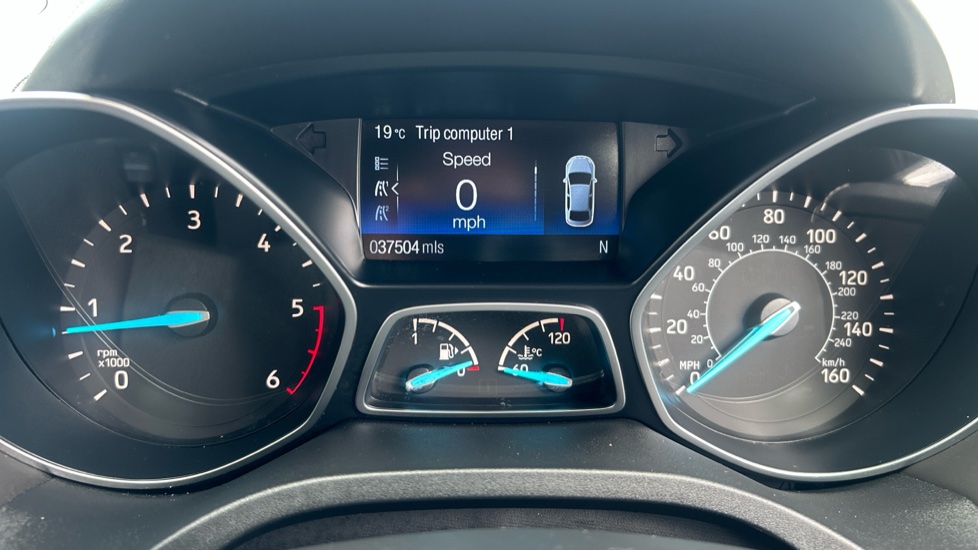 Ford Kuga Vignale 2.0 TDCi 5dr 2WD Diesel Estate - Image 22