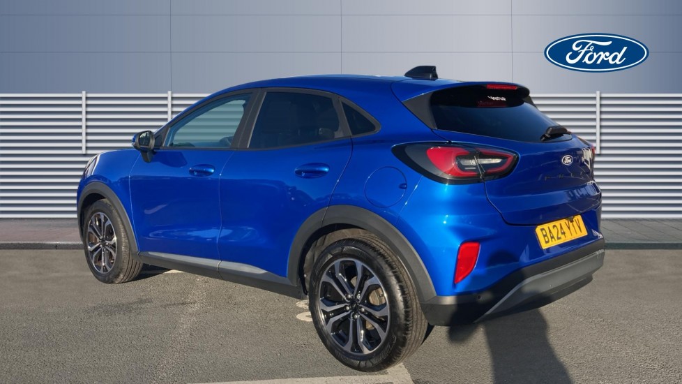 Ford Puma 1.0 EcoBoost Hybrid mHEV Titanium 5dr Petrol Hatchback - Image 2