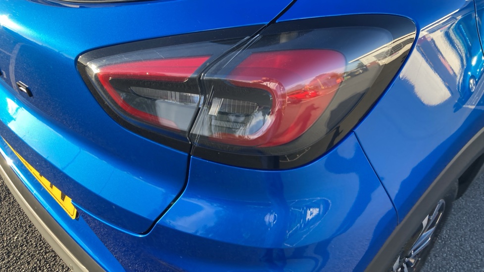 Ford Puma 1.0 EcoBoost Hybrid mHEV Titanium 5dr Petrol Hatchback - Image 24