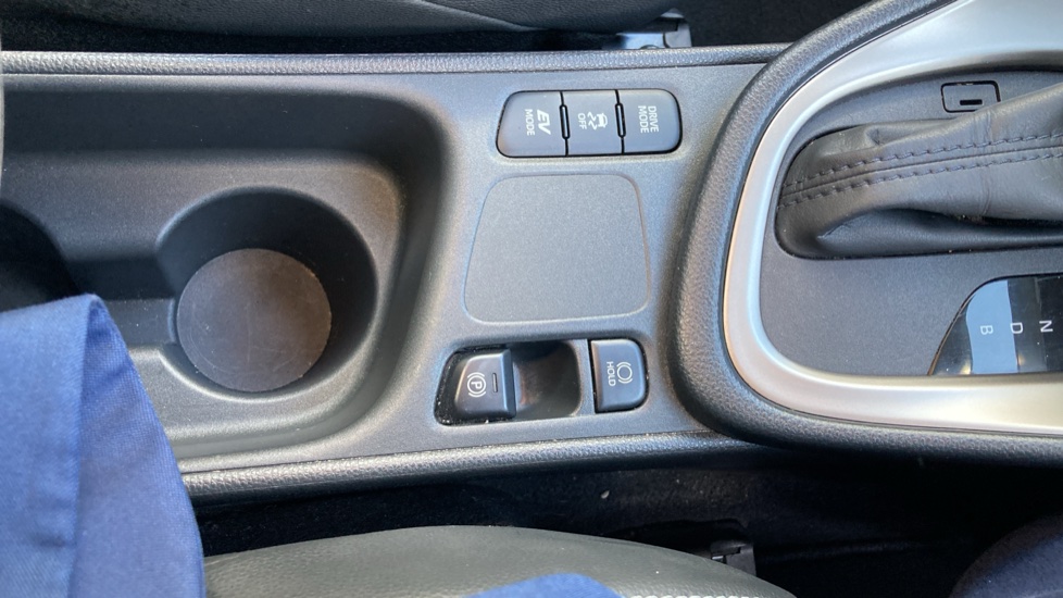 Mazda 2 Hybrid 1.5i Hybrid Select 5dr CVT Hybrid Hatchback - Image 31