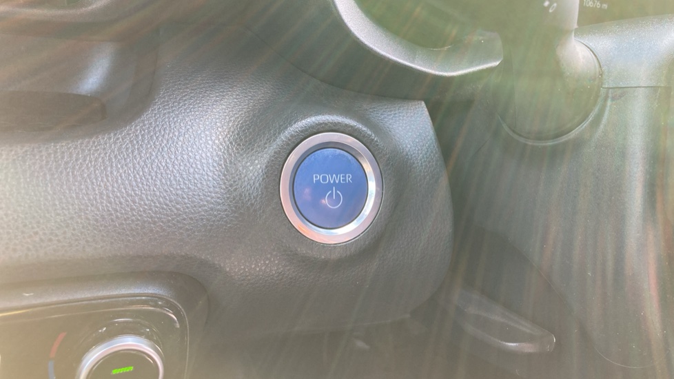 Mazda 2 Hybrid 1.5i Hybrid Select 5dr CVT Hybrid Hatchback - Image 37
