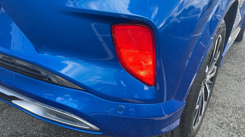 Ford Puma 1.0 EcoBoost Hybrid mHEV 155 ST-Line Vignale 5dr Petrol Hatchback - Image 21