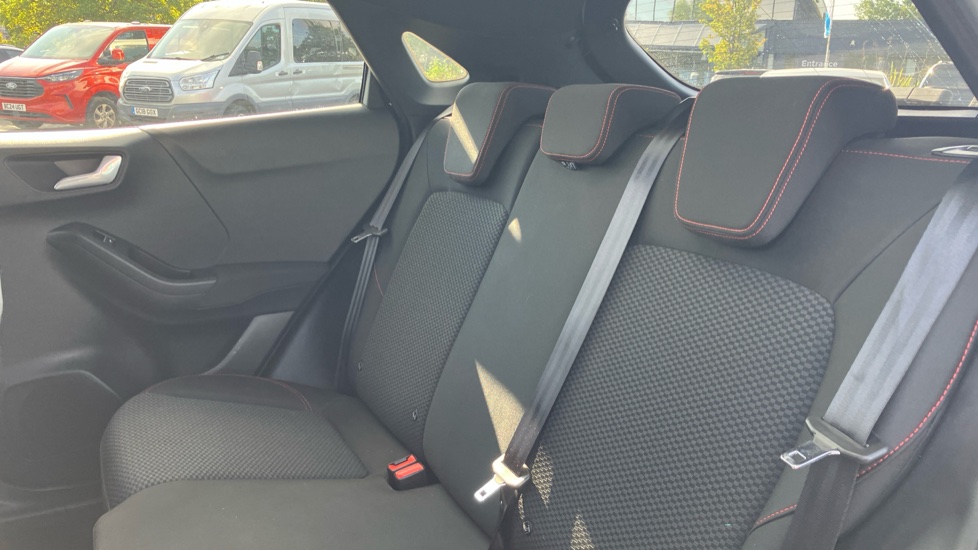 Ford Puma 1.0 EcoBoost ST-Line 5dr Petrol Hatchback - Image 19