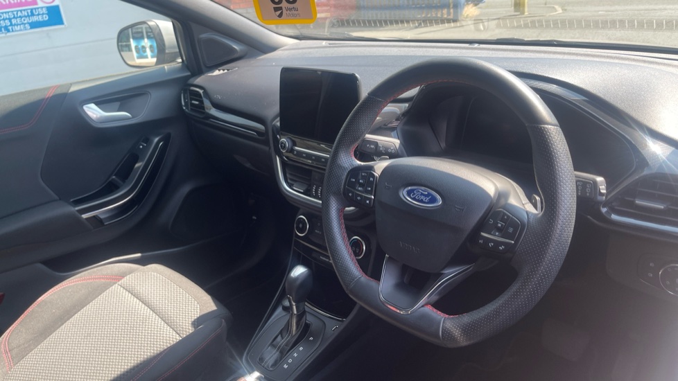 Ford Puma 1.0 EcoBoost Hybrid mHEV ST-Line 5dr DCT Petrol Hatchback - Image 11
