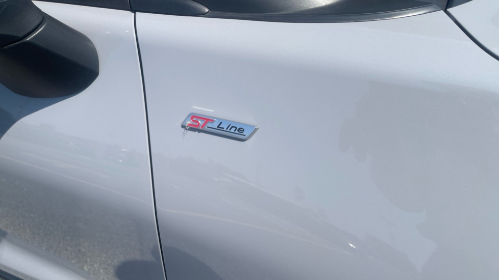 Ford Puma 1.0 EcoBoost Hybrid mHEV ST-Line 5dr DCT Petrol Hatchback - Image 29