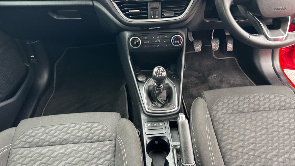 Ford Fiesta 1.0 EcoBoost Titanium 5dr Petrol Hatchback - Image 17