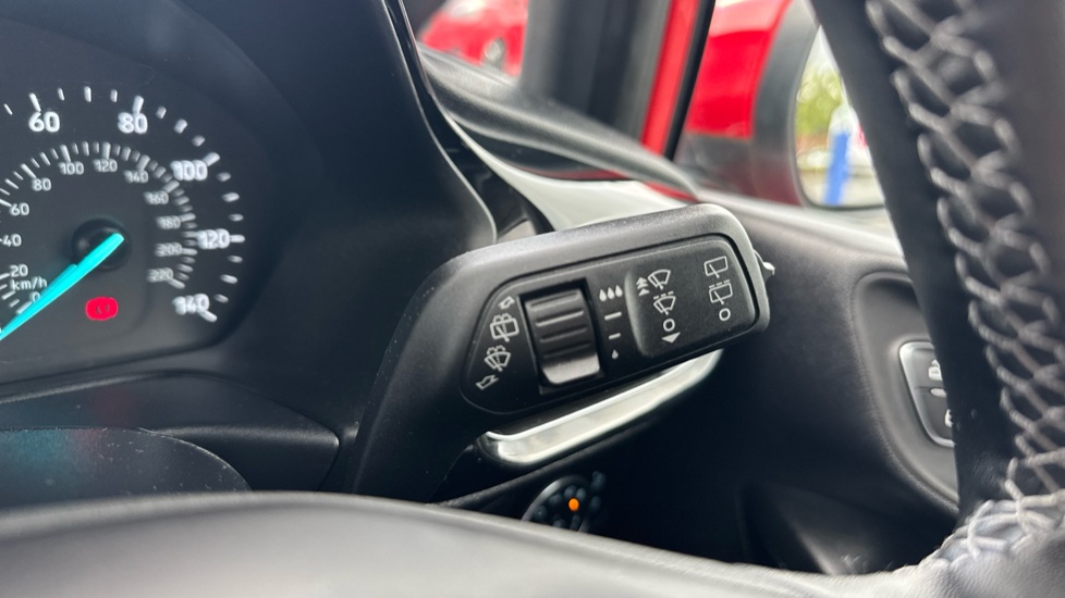 Ford Fiesta 1.0 EcoBoost Titanium 5dr Petrol Hatchback - Image 32
