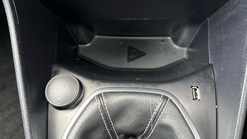Ford Fiesta 1.0 EcoBoost Titanium 5dr Petrol Hatchback - Image 35