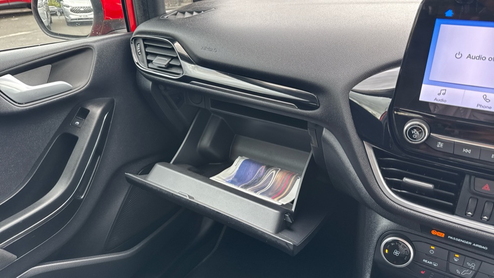 Ford Fiesta 1.0 EcoBoost Titanium 5dr Petrol Hatchback - Image 39