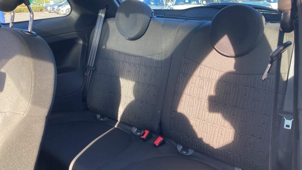 Fiat 500 1.0 Mild Hybrid Top 3dr Petrol Hatchback - Image 19