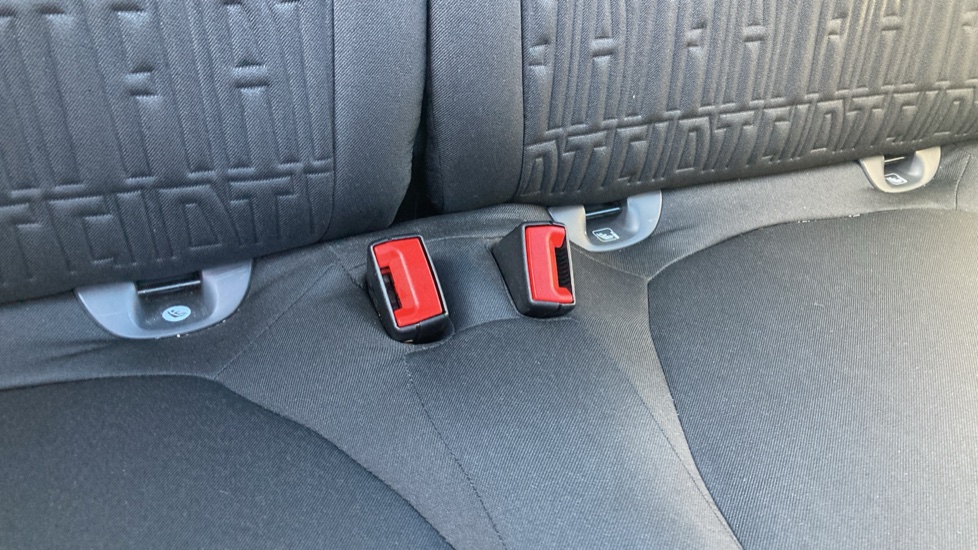 Fiat 500 1.0 Mild Hybrid Top 3dr Petrol Hatchback - Image 20