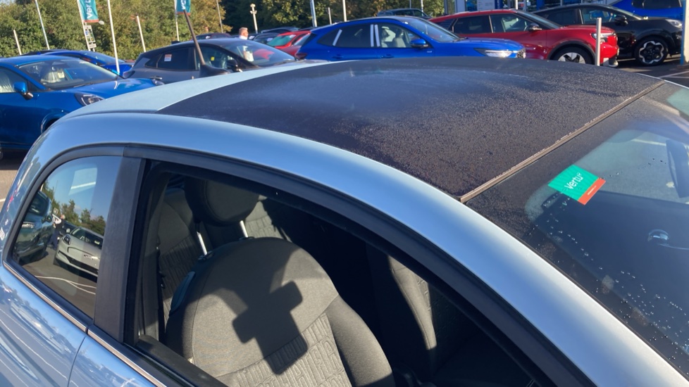 Fiat 500 1.0 Mild Hybrid Top 3dr Petrol Hatchback - Image 26