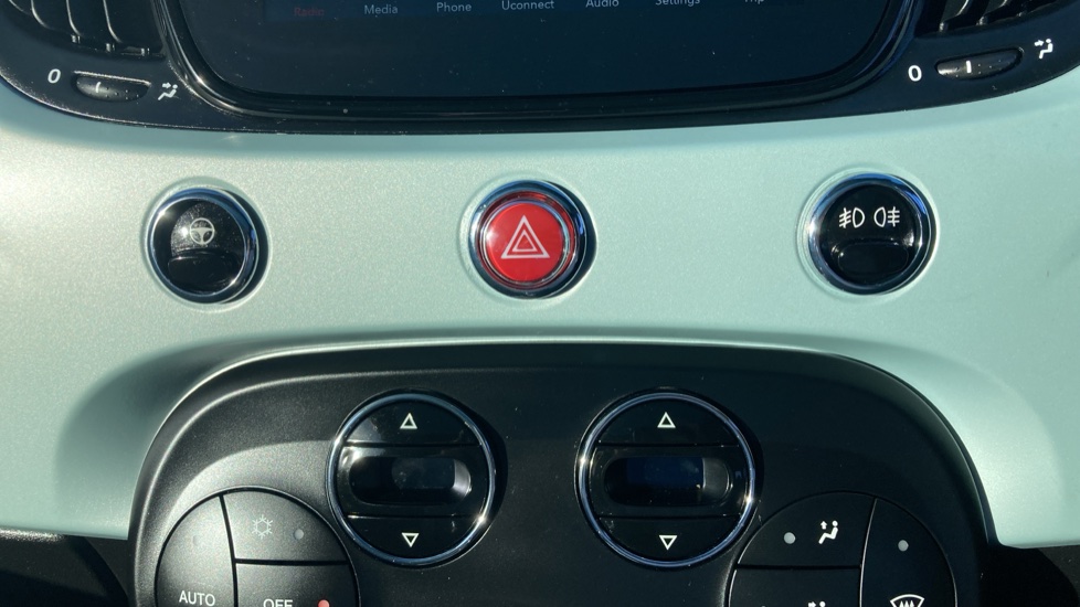 Fiat 500 1.0 Mild Hybrid Top 3dr Petrol Hatchback - Image 36