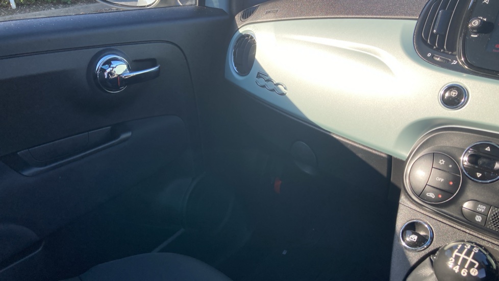 Fiat 500 1.0 Mild Hybrid Top 3dr Petrol Hatchback - Image 41