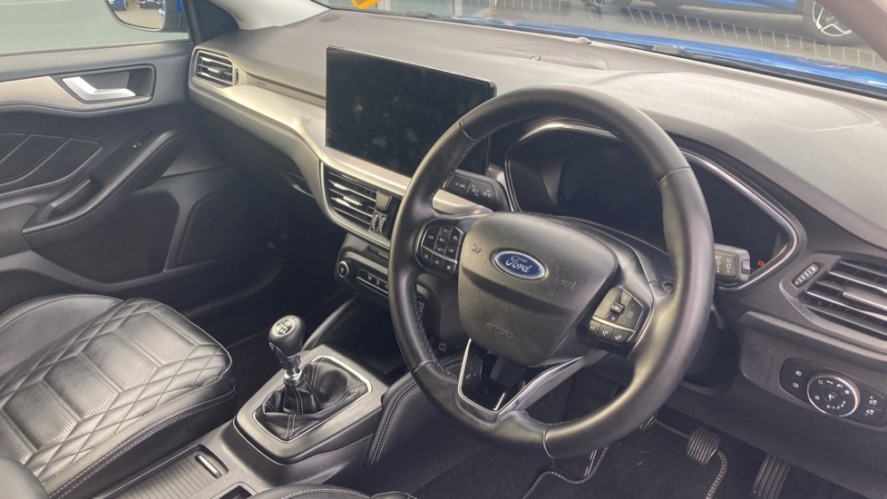 Ford Focus 1.0 EcoBoost Titanium X 5dr Petrol Hatchback - Image 15