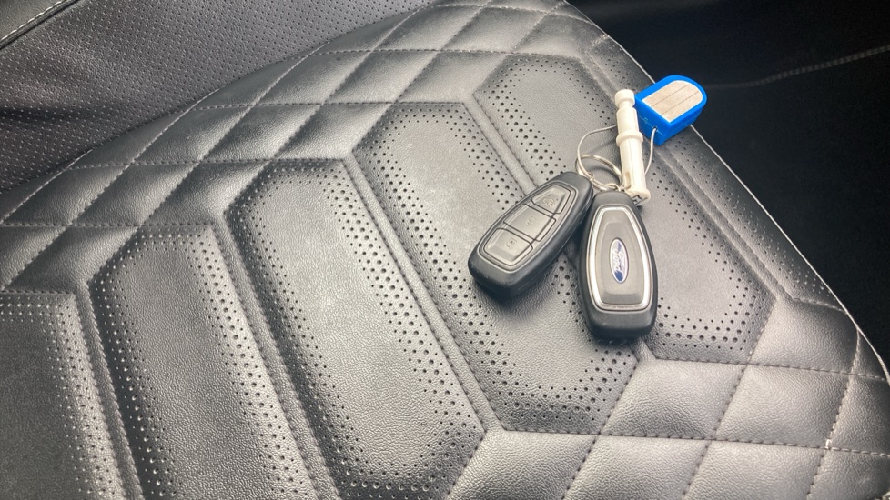 Ford Focus 1.0 EcoBoost Titanium X 5dr Petrol Hatchback - Image 8
