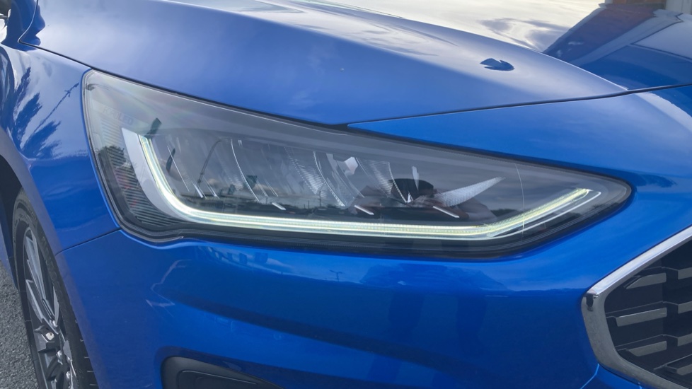Ford Focus 1.0 EcoBoost Titanium X 5dr Petrol Hatchback - Image 30