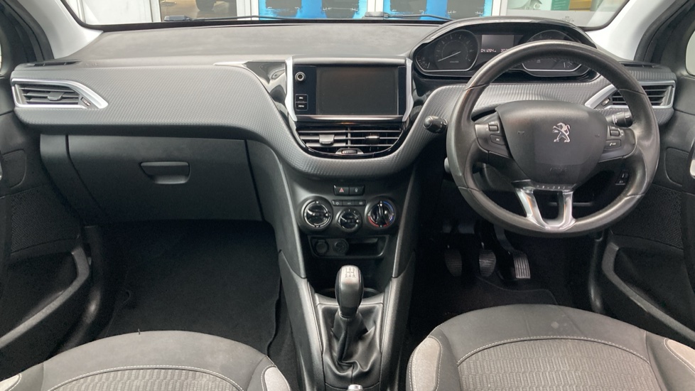 Peugeot 208 1.2 PureTech 82 Active 5dr Petrol Hatchback - Image 15