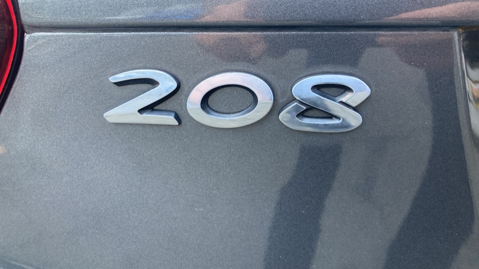 Peugeot 208 1.2 PureTech 82 Active 5dr Petrol Hatchback - Image 43