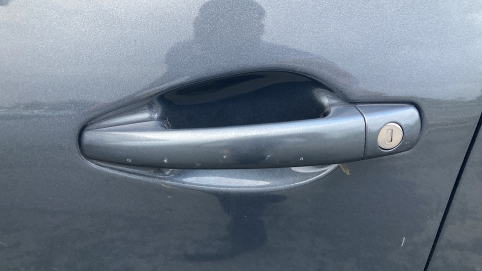 Peugeot 208 1.2 PureTech 82 Active 5dr Petrol Hatchback - Image 44