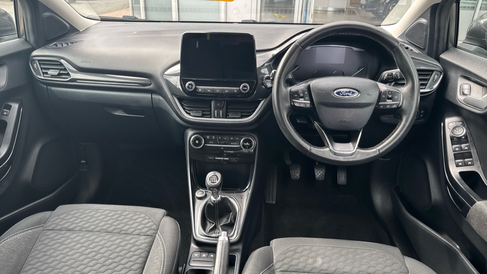 Ford Puma 1.0 EcoBoost Hybrid mHEV Titanium 5dr Petrol Hatchback - Image 15