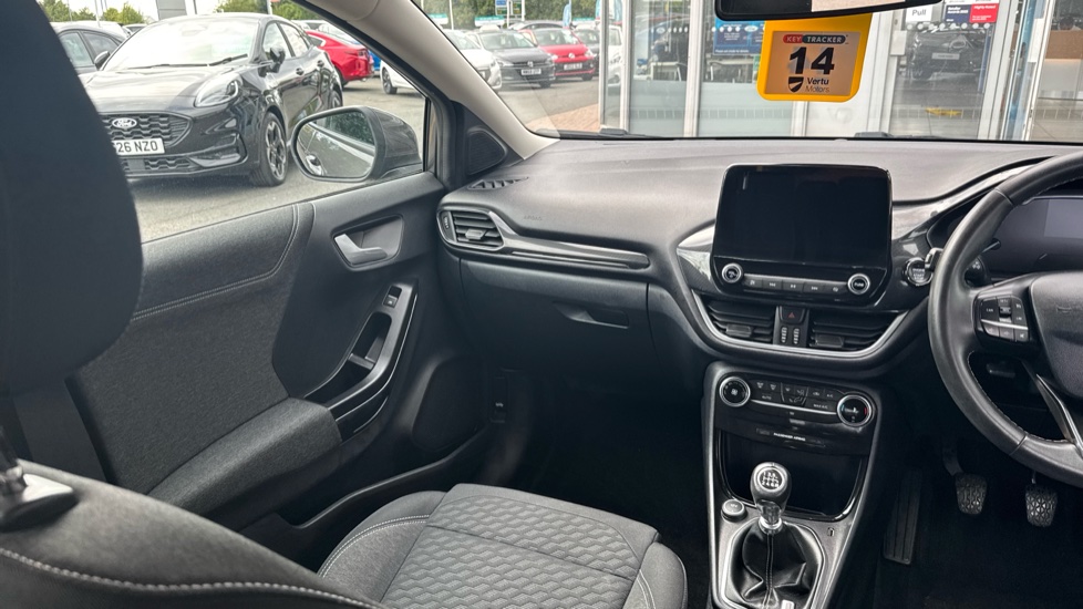 Ford Puma 1.0 EcoBoost Hybrid mHEV Titanium 5dr Petrol Hatchback - Image 18