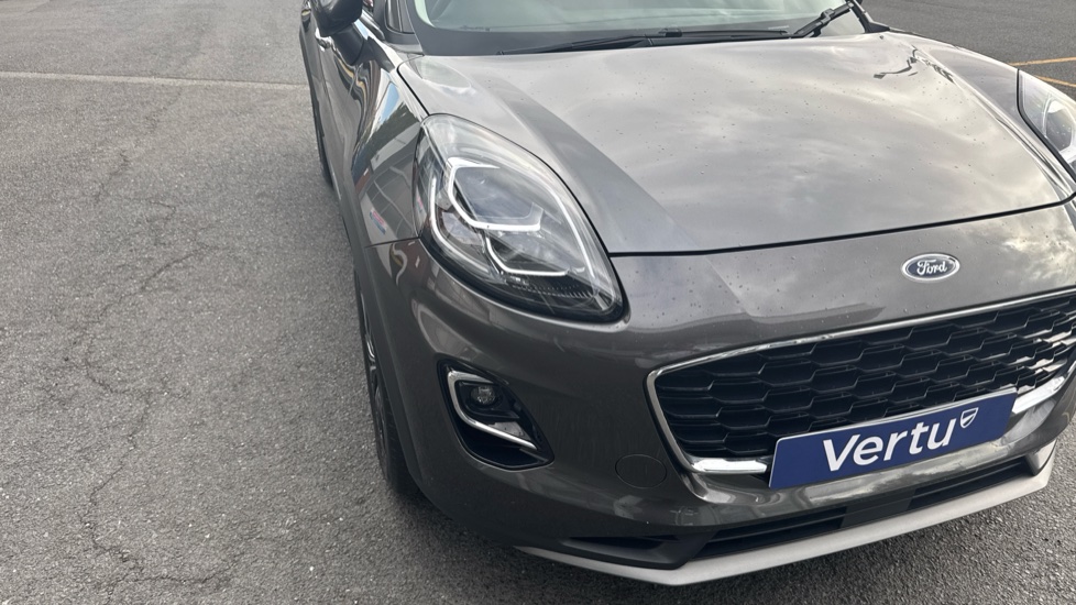 Ford Puma 1.0 EcoBoost Hybrid mHEV Titanium 5dr Petrol Hatchback - Image 24