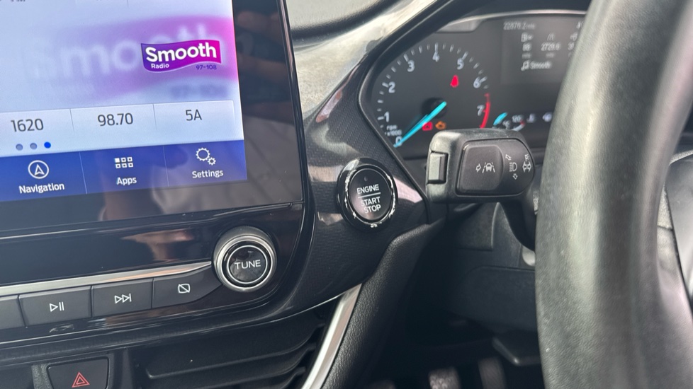 Ford Puma 1.0 EcoBoost Hybrid mHEV Titanium 5dr Petrol Hatchback - Image 38