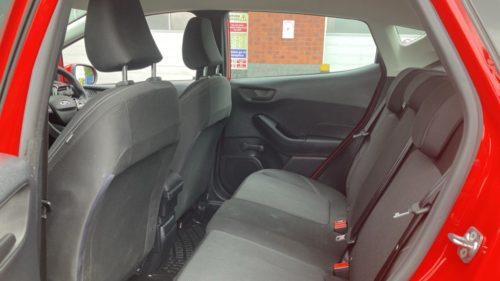 Ford Fiesta 1.0 EcoBoost Hybrid mHEV 125 Trend 5dr Petrol Hatchback - Image 16