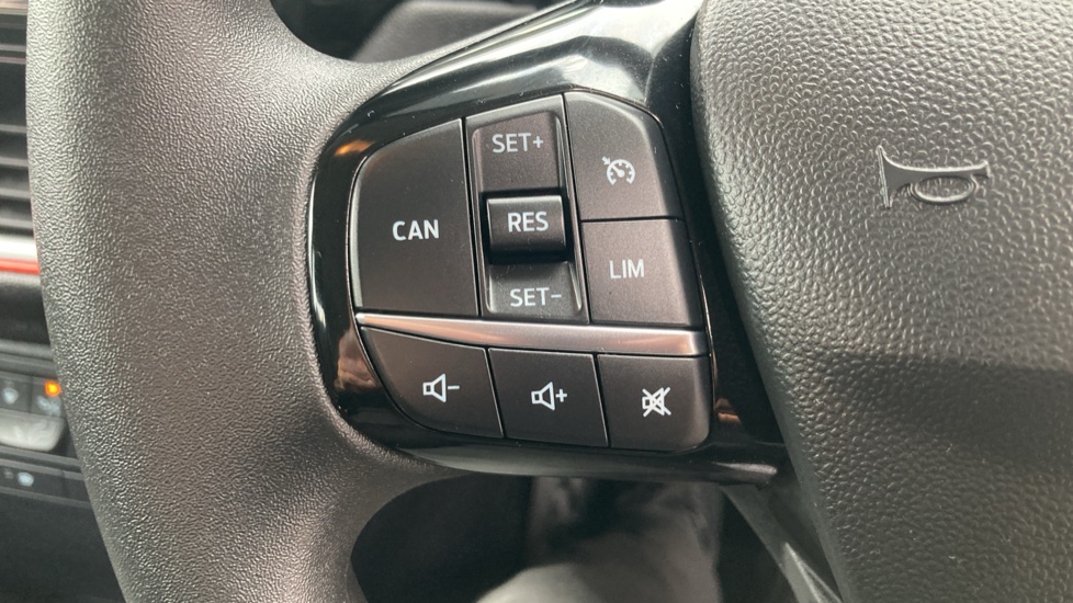 Ford Fiesta 1.0 EcoBoost Hybrid mHEV 125 Trend 5dr Petrol Hatchback - Image 30