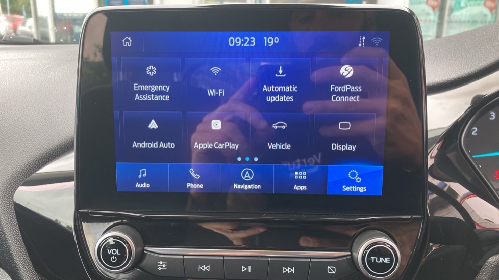 Ford Fiesta 1.0 EcoBoost Hybrid mHEV 125 Trend 5dr Petrol Hatchback - Image 34
