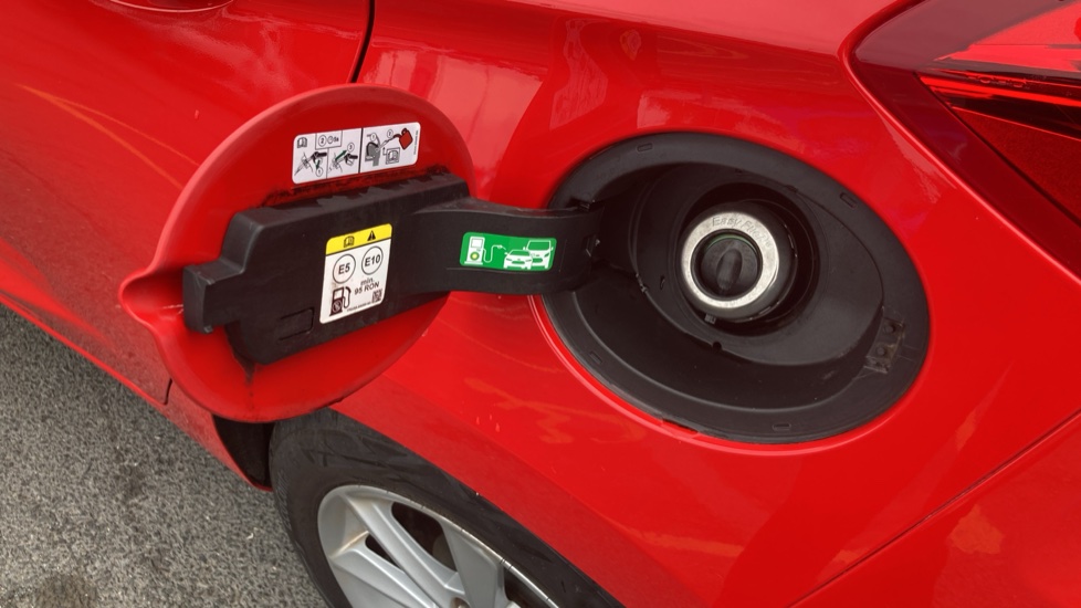 Ford Fiesta 1.0 EcoBoost Hybrid mHEV 125 Trend 5dr Petrol Hatchback - Image 41