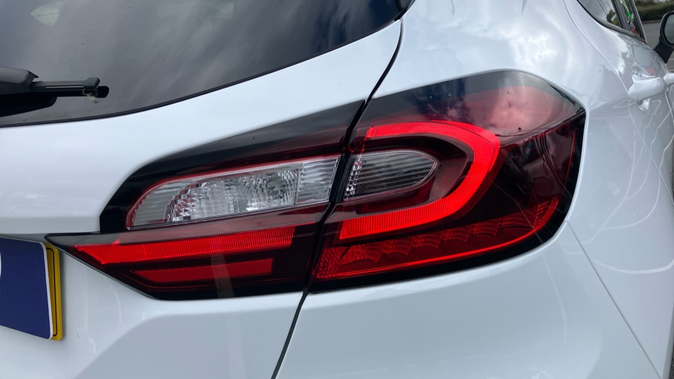Ford Fiesta 1.0 EcoBoost Hybrid mHEV 125 ST-Line X 5dr Petrol Hatchback - Image 22