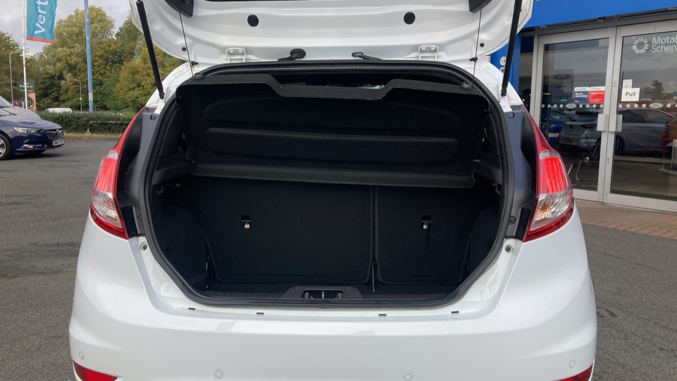 Ford Fiesta 1.0 EcoBoost ST-Line 5dr Petrol Hatchback - Image 4
