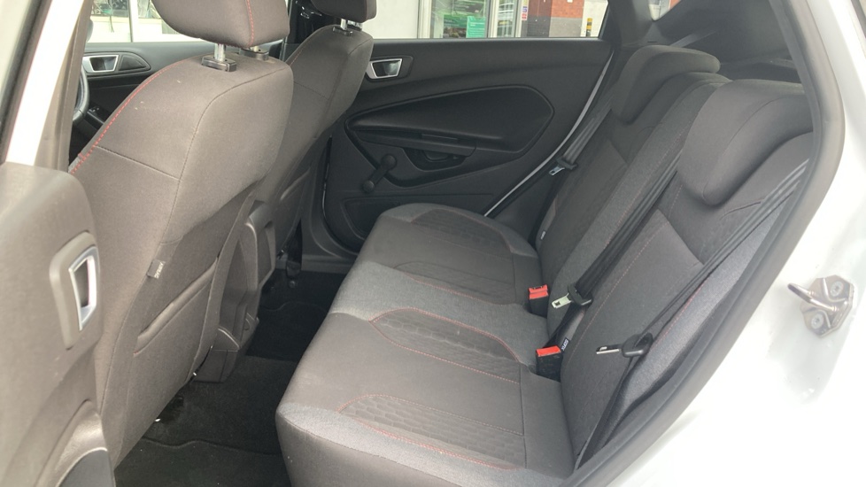 Ford Fiesta 1.0 EcoBoost ST-Line 5dr Petrol Hatchback - Image 23