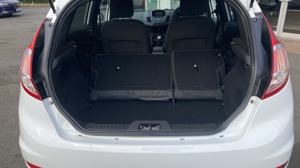 Ford Fiesta 1.0 EcoBoost ST-Line 5dr Petrol Hatchback - Image 33