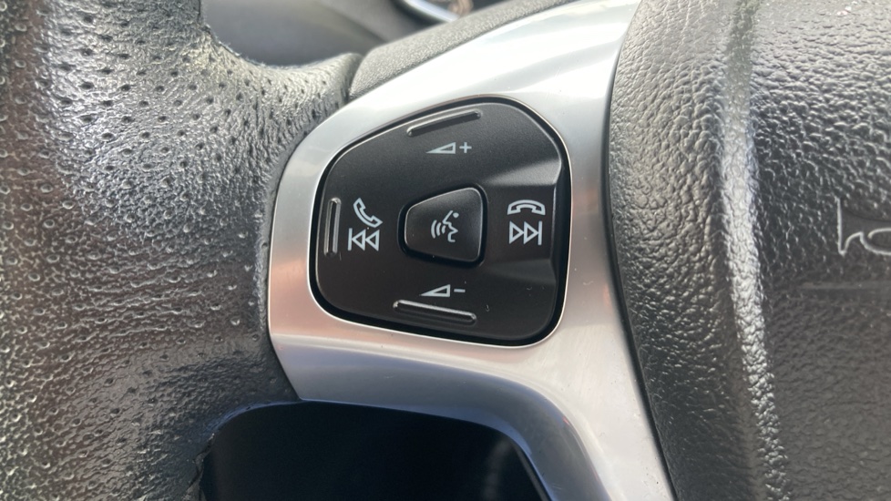 Ford Fiesta 1.0 EcoBoost ST-Line 5dr Petrol Hatchback - Image 36