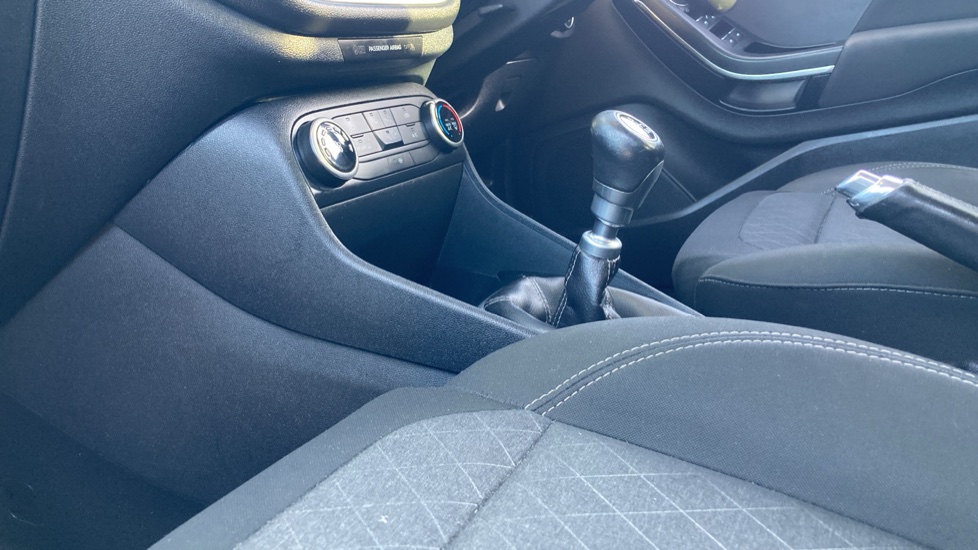 Ford Fiesta 1.0 EcoBoost Active 1 5dr Petrol Hatchback - Image 15
